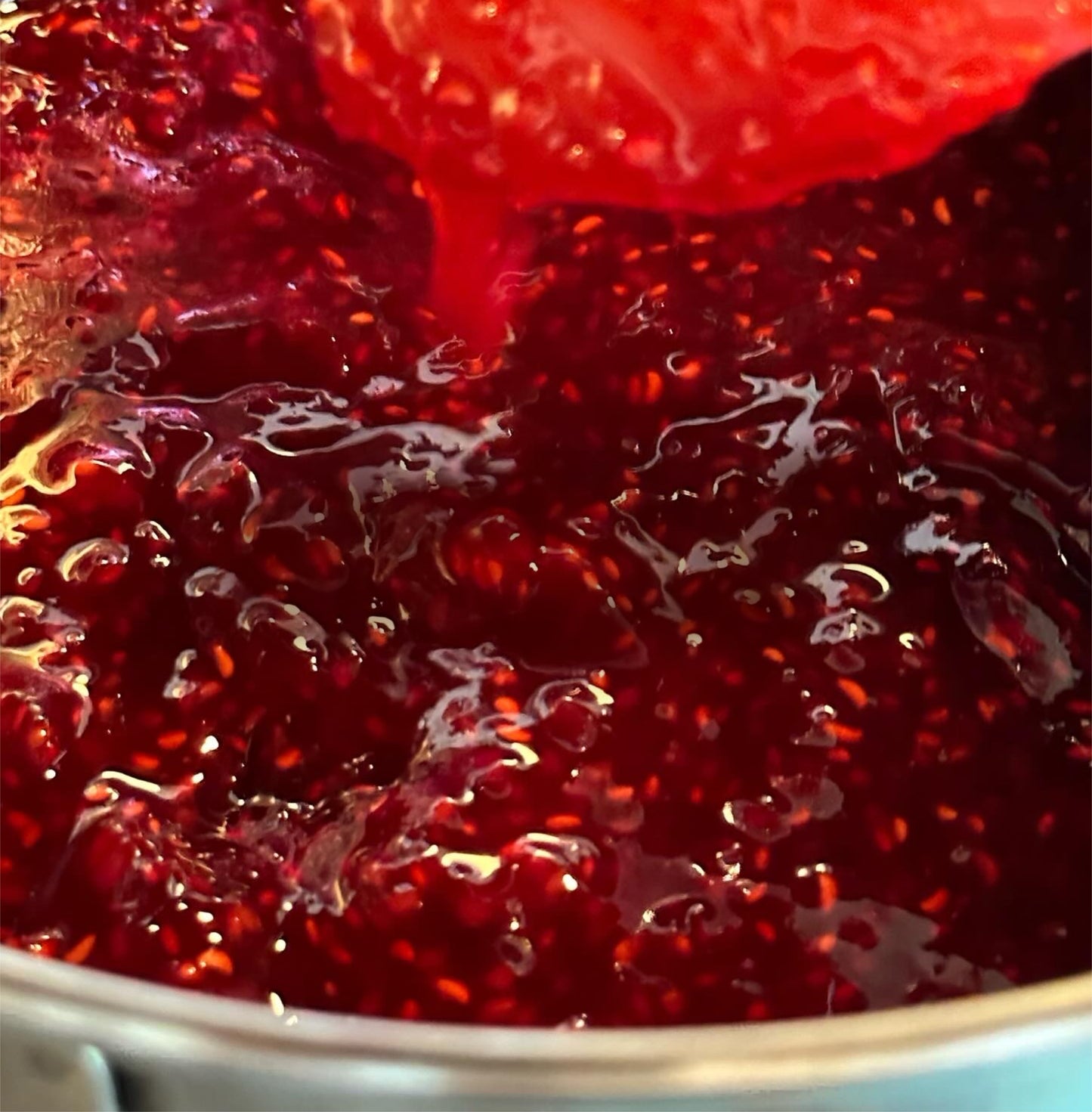 แยมแรสเบอร์รีโฮมเมด (Homemade raspberry jam)